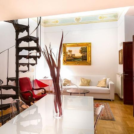 רומא Trevispagna Charme Apartment Autonomous מראה חיצוני תמונה