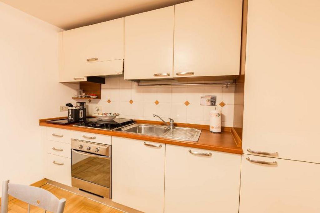 רומא Trevispagna Charme Apartment Autonomous מראה חיצוני תמונה